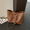 Bolsa de Mano Grande de Alta Calidad Tejida para Mujer 2026 Verano Nuevo Estilo Moda para Viajar Estilo Coreano Popular Bolso de Hombro