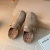Sandálias slip-on estilo Birkenstock, com sola grossa e forro de fleece para mulheres, nova coleção outono/inverno 2026, fáceis de calçar, quentes e com design de bico fechado.
