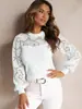Primavera 2025 Nova Camiseta Feminina de Renda com Costura Vazada de Manga Longa de Alta Qualidade para o Dia a Dia Intelectual