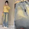 Jeans Reto de Cintura Alta, Soltinho, Modelador, com Strass Degradê - Nova Coleção Primavera/Verão 2026