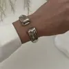 Pulsera Geométrica Exagerada con Cortes Personalizados Transfronteriza Europea y Americana Moda Industria Pesada Diseño de Nicho Aleación Fotosensible Pulsera
