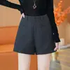 Pantalones cortos de franela de lana para mujer para usar en el exterior, para personas petite, Invierno 2026, Gris, De cintura alta, Acampanados, Versátiles, Adelgazantes, De línea A, Pantalones de pierna ancha
