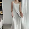 Vestido Largo Holgado de Verano 2025 con Tirantes de Acetato Diseño Francés Vestido de Satén tipo Slip Color Sólido Muestra
