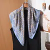 Pañuelo Cuadrado Delgado para el Viaje Diario, Estilo Simple y Elegante para Mujer, Camisa Versátil con Pañuelo de Seda Decorativo Pequeño
