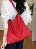 Bolso de Mujer Simple de Gran Capacidad 2026 Nuevo Bolso Ligero Simple para el Trabajo de un Solo Hombro Bolso Tote Versátil de Moda Tendencia