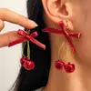 Pendientes de aleación con diseño de alce y copo de nieve, de estilo europeo y americano, con dibujos creativos, para Navidad.