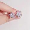 Exquisitos y Versátiles Pendientes de Flor con un Toque de Lujo Nicho, Diseño Sencillo, Estilo Socialité, Pendientes Elegantes y Minimalistas para Mujer