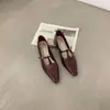 Estilo Primavera 2025 Zapatos Planos Franceses Cuadrado Pequeño Puntera Retro Mary Jane Correa de Hebilla en T Tacón Grueso Cuero Brillante Zapatos Pequeños de Cuero Boca Baja