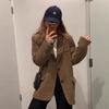 Outono e Inverno 2026 Novo Estilo Casual Estilo Coreano Jaqueta de Terno de Lã Cor de Café para Mulheres Pequenas, Top de Lã Retrô