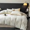 Conjunto de cama luxuoso e de alta qualidade para outono/inverno, espesso, 100% algodão, quatro peças, incluindo um lençol de algodão puro, uma fronha de colcha jacquard e uma colcha quente
