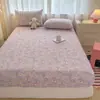 El fabricante suministra sábana bajera individual de algodón de punto con sensación de nube, protector de colchón antideslizante fresco y simple para el hogar, funda de colchón para dormitorio