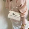 Bolso Pequeño Cuadrado de un Solo Hombro, Exquisito Bolso Cruzado para el Trabajo de Mujer, Nuevo Estilo de Cadena, Moderno Versátil para el Verano 2026