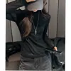 Diseño de cuello alto, tacto premium, inserciones de malla, camiseta interior de manga larga para mujer, color liso, se puede usar por fuera, casual, camiseta simple