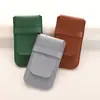 Bolsa tipo flip de piel sintética PU con pulsera para guardar reloj, bolsa protectora a prueba de polvo, bolsa de reloj portátil de alta gama antiarañazos