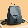 Comercio exterior Mochila para mujer Nueva mochila de viaje europea y americana textura de cuero suave gran capacidad Mochila escolar con borlas para mujer