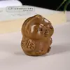 Sândalo Verde Esculpido Pixiu Fortuna e Prosperidade Ornamento de Madeira Portátil, Gato da Sorte Pet de Chá, Artesanato de Decoração para Mesa