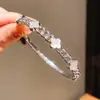 Pulseira Aberta Exquisita de Folha de Cristal Coreana Casual Simples Moda Versátil Design de Nicho Joia de Mão para Mulheres