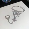 Pulsera extensible de circón gota de agua, estilo nicho, lujo ligero, sensación de alta gama, diseño simple y versátil para el uso diario