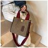 Bolso con Estampado de Leopardo Transfronterizo para Mujer 2024 Nuevo Bolso Tote de Moda para el Trabajo Bolso Cruzado de Hombro Texturizado Cumple con Estándares Europeos y Americanos