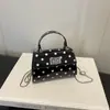 Mini Bolsa Quadrada Pequena Elegante de Bolinhas Moda Verão 2026 Nova Exquisita Versátil Simples de Ombro Cruzado