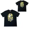 Camiseta Manga Curta da Marca Japonesa Tendência Bape com Estampa Camuflada de Macaco Dormindo e Cabeça de Macaco, Camiseta de Verão para Casais, Camiseta Curta Casual Esportiva de Meia Manga