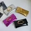 2026 Verano Nueva Tendencia de Moda Diseño de Nicho Lujo Ligero Elegante Alta Calidad Simple Versátil Bolso de Mano