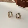 Pendientes de Metal Retro Dorados de Doble Capa con Forma de C Simples Versátiles Modernos para el Día a Día con Sentido de Diseño de Nicho Adornos para la Oreja