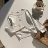 Blusa Infantil Outono Poá Camiseta Meninas Primavera e Outono Novo Design de Botão Casual Gola Redonda Manga Longa Camada Base Roupa Íntima