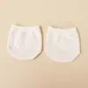 [Exclusivo] Calcetines de verano para mujer, antideslizantes, media suela, color liso, con puntos antideslizantes en la parte delantera, calcetines invisibles para pantuflas