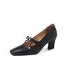 Elegantes Zapatos de Tacón Alto Cuadrados Color Albaricoque, Tallas Grandes 40-42, Boca Baja, Moño, Tacón Grueso, Zapatos Mary Jane de Piel Genuina