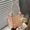 Bolso Cubo de Lunares de Gran Capacidad Transfronterizo para Mujer Verano 2026 Nuevo Estilo Coreano Bolso de Mano de Nicho Bolso Cruzado Bolso de Viaje