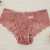 Ropa Interior Sexy de Encaje Europeo y Americano Transfronteriza para Mujer, Patrón de Moño Hueco Estilo Francés, Calzones Cómodos y Transpirables para Mujer