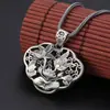 Venta al por mayor de fábrica joyería de plata para pies S990 moda retro plata tailandesa hueca loto candado de longevidad colgante para hombres y mujeres