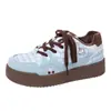 Sapatos de Algodão Cor Color Block Azul Marrom Estilo Academia HuiLi Feminino Retrô Sola Grossa Aumentador de Altura Casuais Fofos Sapatos de Plataforma High School com Pelúcia