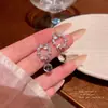 Brincos de laço de zircônia micro-cravada de nicho de luxo leve para mulheres brincos da moda de ponta que combinam com tudo para celebridade da internet
