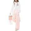 Pantalones de chándal anchos para mujer estilo americano minimalista con bordado de letras, adecuados para bailar y deportes, holgados y versátiles, con caída fluida y dobladillo curvo, pantalones largos casuales