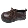 Zapatos de cuero para mujer color café, que aumentan la altura, con suela gruesa, nuevo modelo de otoño 2026, adecuados para combinar con faldas, mocasines estilo británico retro con suela blanda