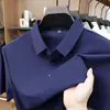 Nueva Camiseta de Manga Corta Versátil para Hombre de Primavera y Verano con Cuello Polo Bordado de Solapa, Top de Negocios de Media Manga, Versátil y Sencillo