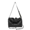Bolsa de Tote con Cordón de Diseño de Comercio Exterior para Mujer Nueva Casual Gran Capacidad Retro para el Trabajo Diario Bolso de Hombro Único Versátil Bolso Cruzado