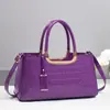 2025 Nova Bolsa Boston de Grande Capacidade Bolsa de Mão Feminina Fashion para o Dia a Dia Bolsa de Ombro em Couro Brilhante Embossado Bolsa Transversal