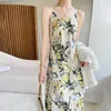 Vestido lencero floral sexy estilo francés de verano, vestido de línea A con estampado estilo vacacional de satén de acetato con efecto de caída para mujer