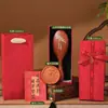 Set de Regalo Temático Rojo para Bodas para Recién Casados: Caja de Regalo Peine de Sándalo, Peine Masajeador con Cojín de Aire, Regalo Práctico para Mujeres, Recuerdo para el Cuidado de la Salud