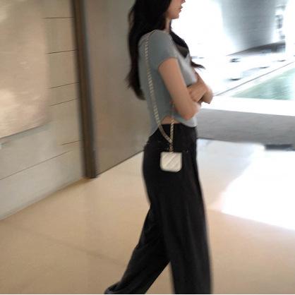 d4d3fb9cc5a8e5e6f36a438372de30