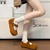 En stock~ Zapatos Mary Jane de punta redonda para mujer con 5 cm de aumento interno de altura, suela gruesa, totalmente cerrados estilo Birkenstock, con una sola correa de hebilla