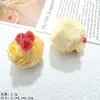 Bolo de Geleia Simulada Comida em Miniatura Brinquedo Acessórios de Resina Cola de Creme DIY Pingente de Presilha Chaveiro Material