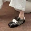 Tênis de treino alemão retrô feminino novo 2026 outono sola macia não cansa os pés sapatos Forrest Gump estilo baseball sapatos casuais esportivos