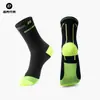 Calcetines de Ciclismo Rock Brothers Calcetines para Bicicleta de Carretera y Montaña Deportivos Transpirables Antibacterianos que Absorben el Sudor Calcetines para Correr de Tubo Medio Hombres y Mujeres