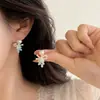 Pendientes de Cristal y Perla con Lazo y Hoja Frescos, Clavos Elegantes y Sencillos, Pendientes Únicos y de Moda, Colgantes Pequeños Distintivos