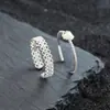Anillo de Encaje Exquisito de Lujo Ligero Amor para Mujer Diseño de Nicho Simple Apilable Personalizado Abierto al por Mayor