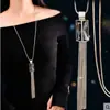 Cadena Larga para Suéter, Collar de Lujo Ligero y de Alta Gama para Mujer, Accesorio de Borla Moderno y Versátil, Colgante Simple de Perla que No se Desvanece